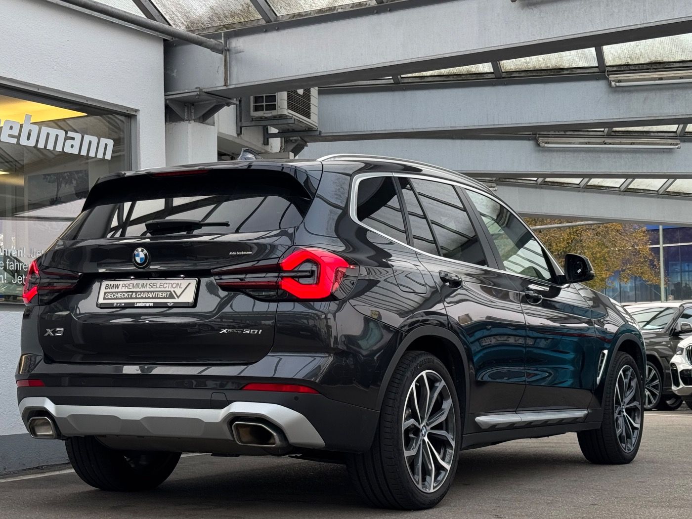 Fahrzeugabbildung BMW X3 xDrive30i 20Zoll/GSD/StandHz 2 JAHRE GARANTIE