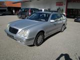 Mercedes-Benz 240 - scheckheftgepflegte Mercedes 240