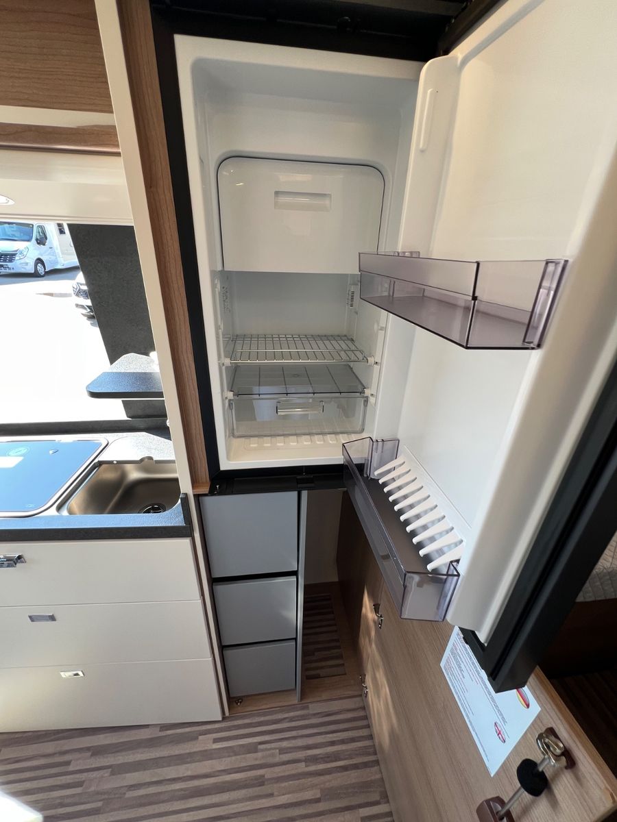 Fahrzeugabbildung Malibu Van Comfort 640 LE