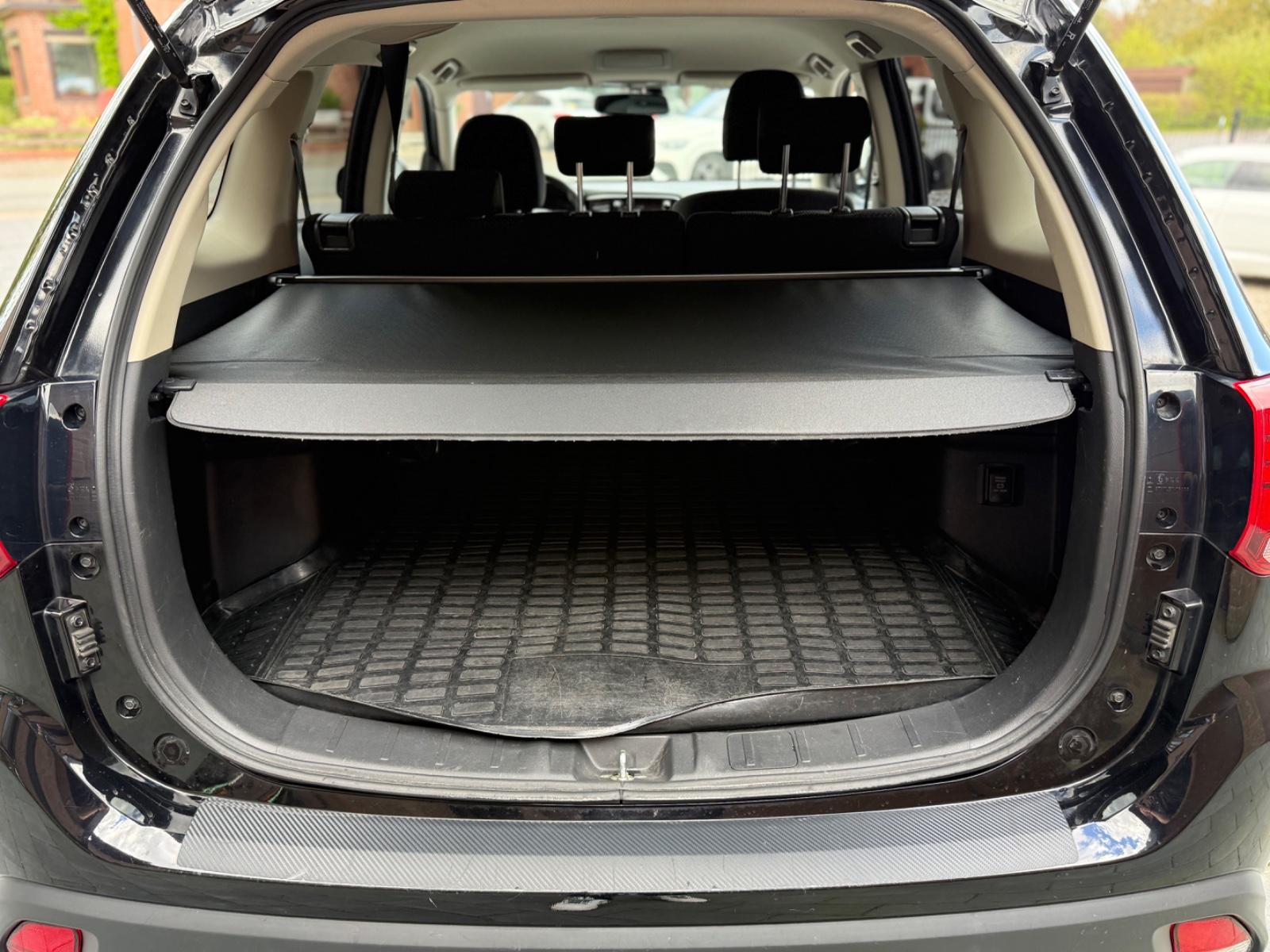 Mitsubishi Outlander 2.0 CVT Diamant Ed. 2WD I AHK I KAM