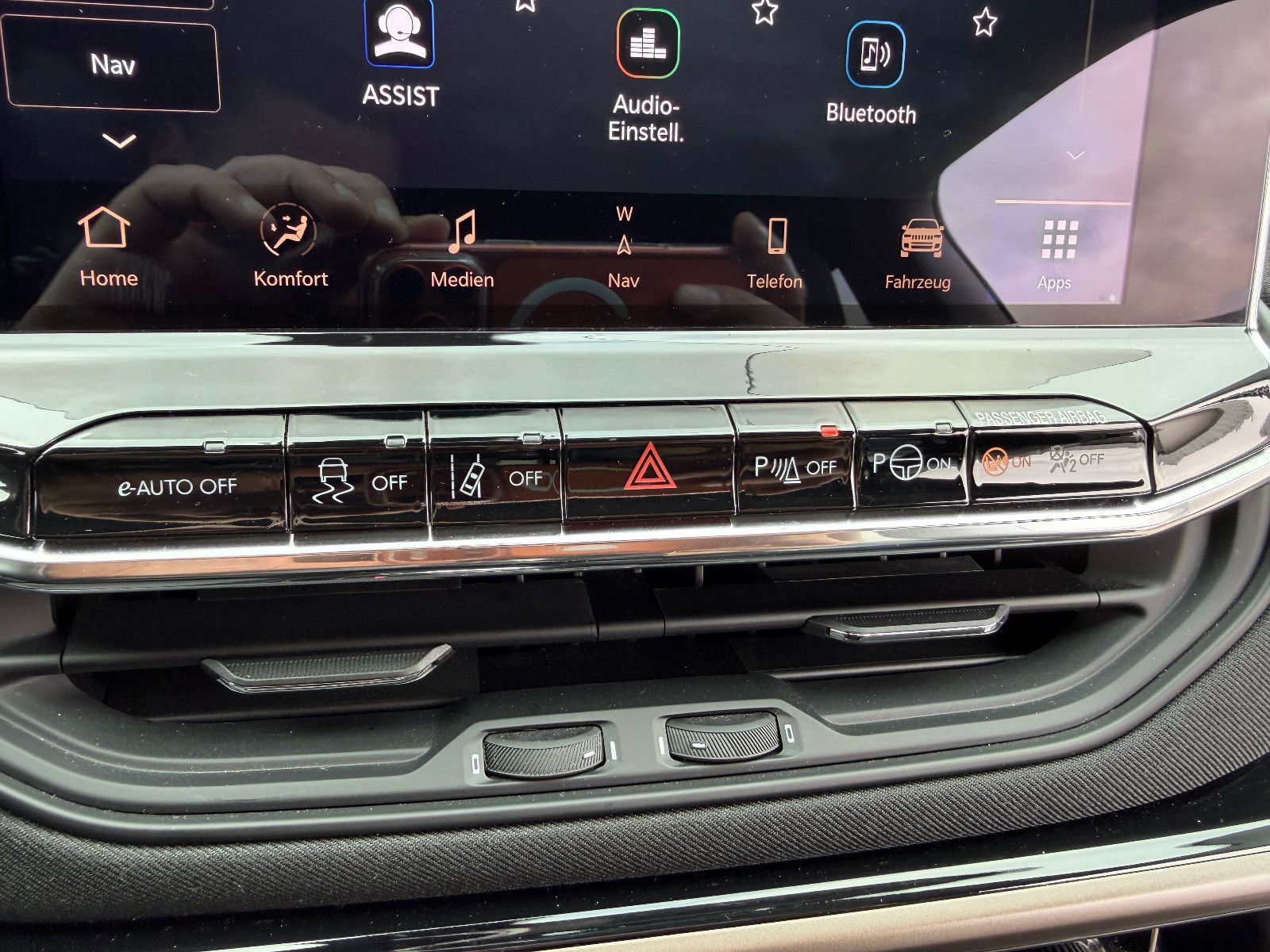 Fahrzeugabbildung Jeep Compass Upland/ALIPINE-SOUND/360°KAM/CARPLAY