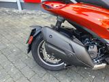 Piaggio Beverly 400 HPE 1. Hand Top-Case und Windschild - PIAGGIO BEVERLY