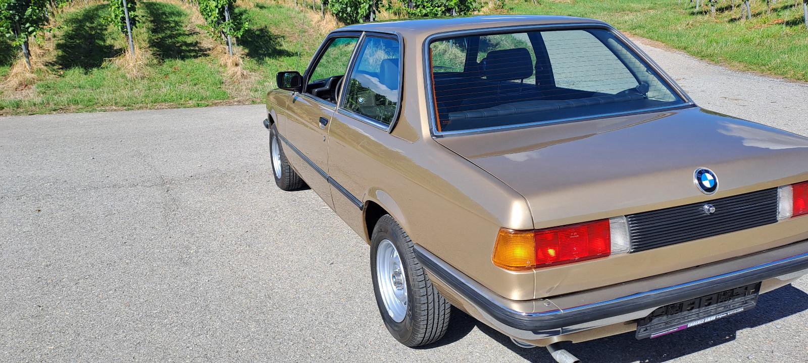 BMW 315  ( E21 )
