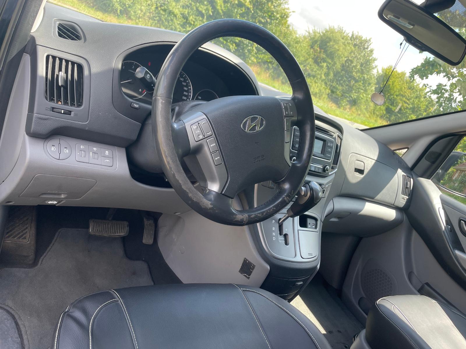 Hyundai H-1