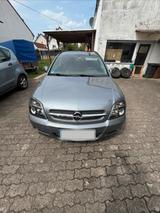 Opel Vectra 2.2 Direkt - gebrauchte Opel Vectra aus dem Jahr 2005