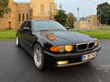 BMW 740iA INDIVIDUAL SHADOWLINE PERFEKT DE FAHRZEUG - BMW 740 aus 2000: 740i