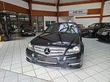 Mercedes-Benz C 180 T AMG Avantgarde Navi Leder SHZ Klima PDC - Mercedes-Benz C 180 aus 2011: AMG