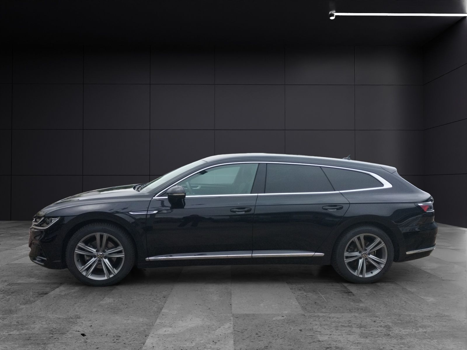 Fahrzeugabbildung Volkswagen Arteon SB TSI R-Line DSG Matrix AHK Navi AID ACC