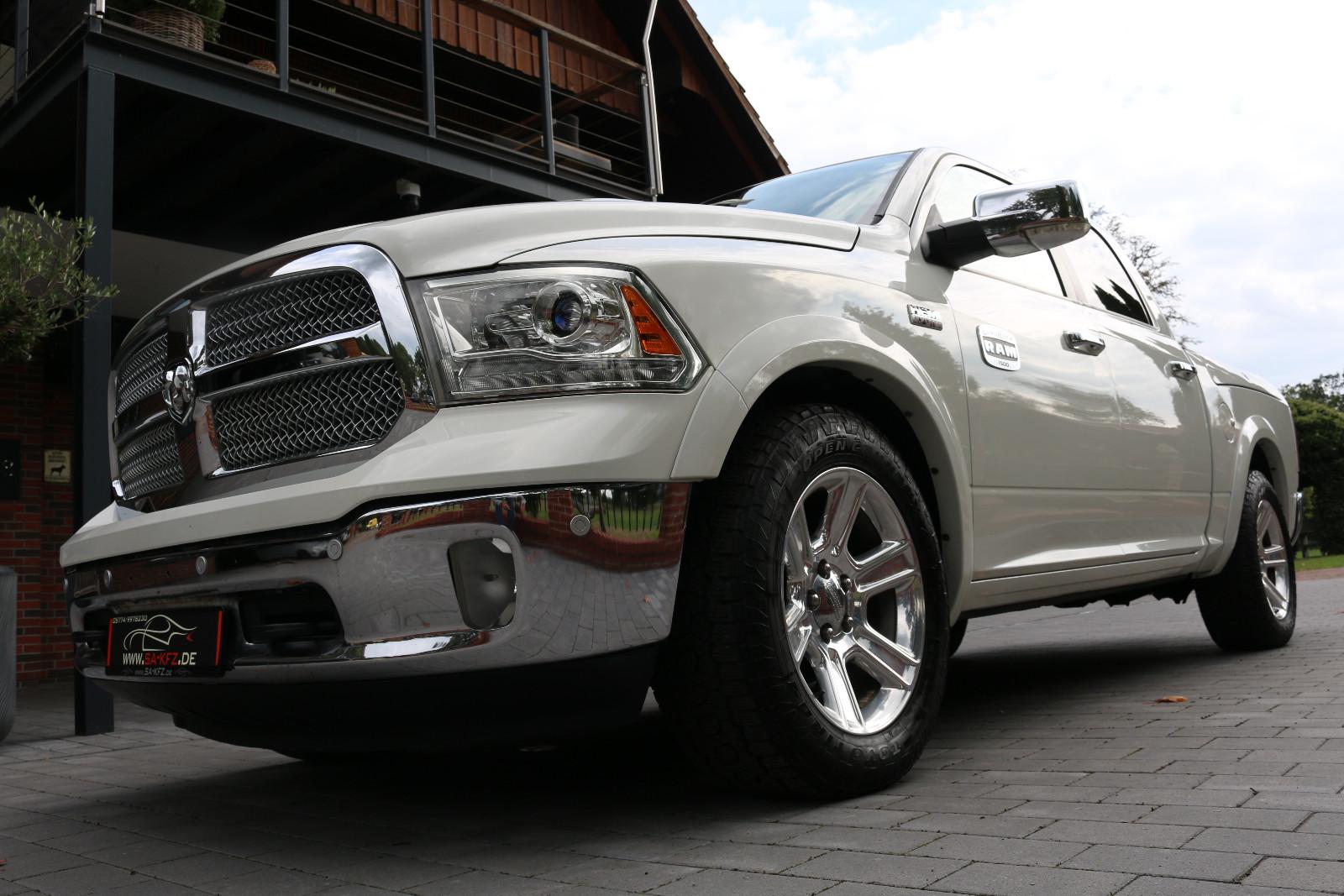Dodge RAM/5,7V8/ALLRAD/LONGHORN/LUFTF./NAVI//AHK/LPGG/