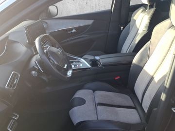 Peugeot 3008 GT Pack 1.6 225 360+Kam.+KeyLess+LED+Navi