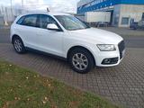 Audi Q5 2.0 TDI KLIMA MMI PDC - Audi Q5 Gebrauchtwagen in Frankfurt