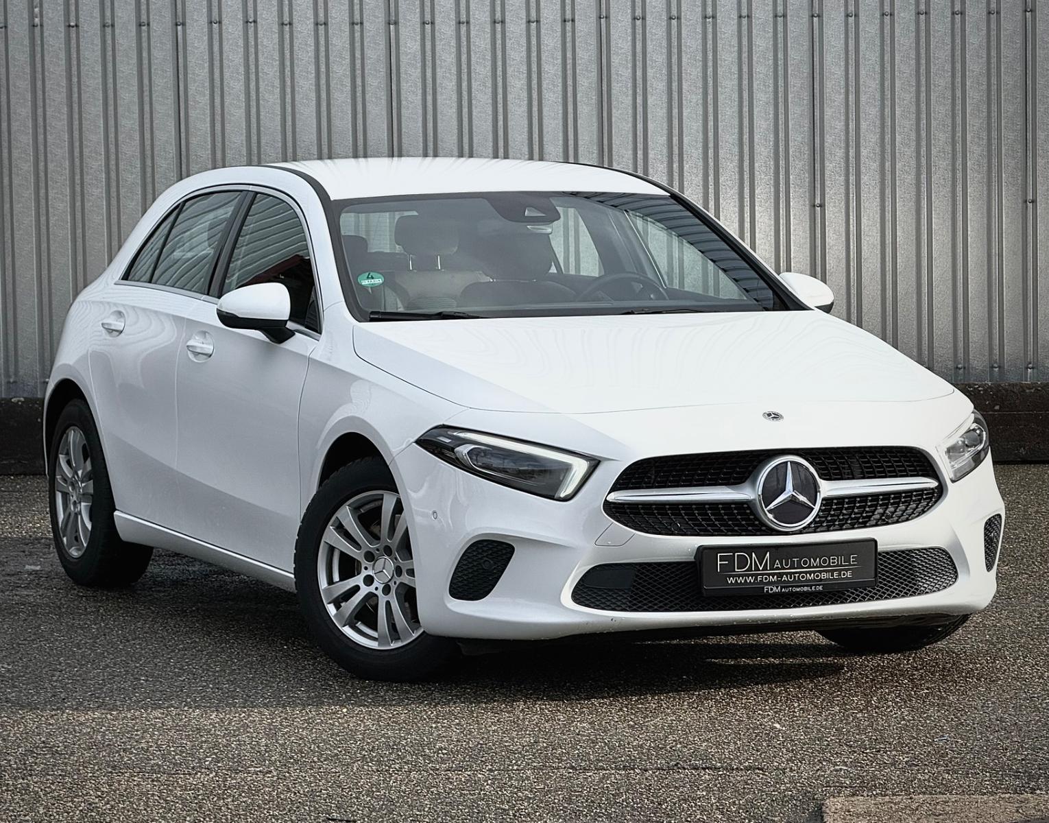 Mercedes-Benz A 200*SHZ*MULTIBEAM*MBUX*PDC*GARANTIE*STANDHEIZ