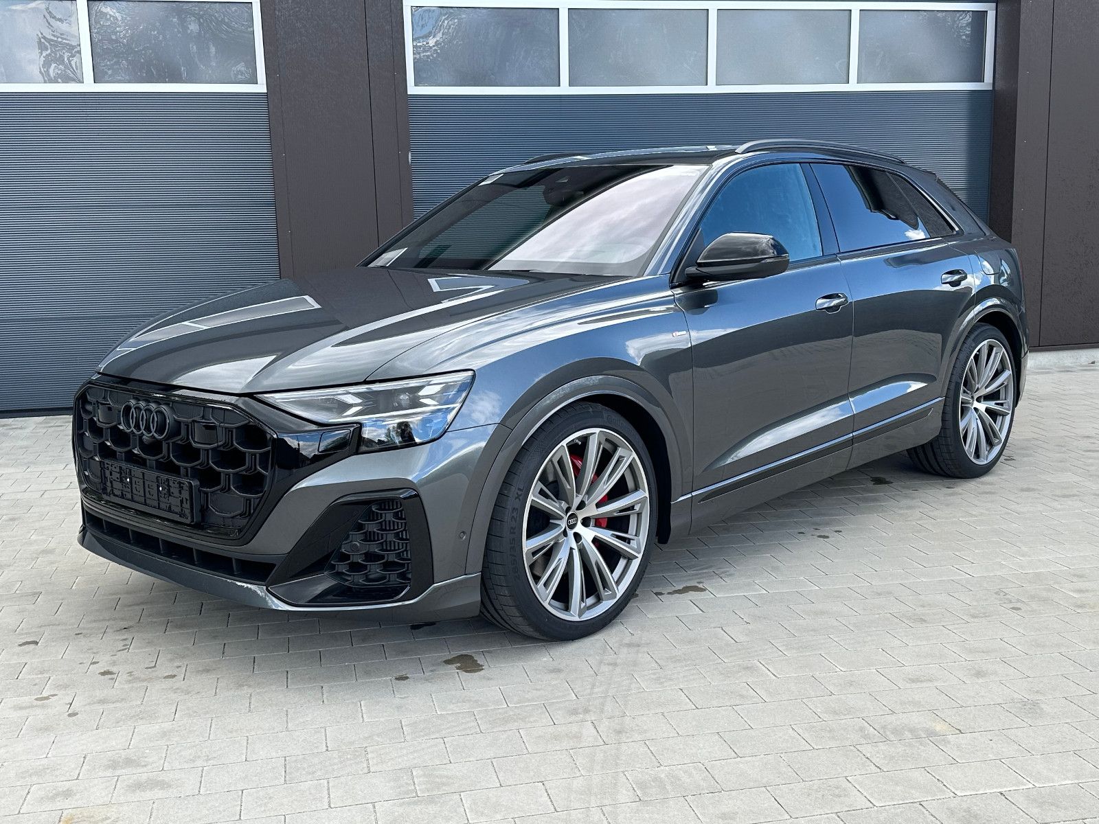 Audi Q8 e-hybrid qu. S-line MASSAGE PANO AHK 360°
