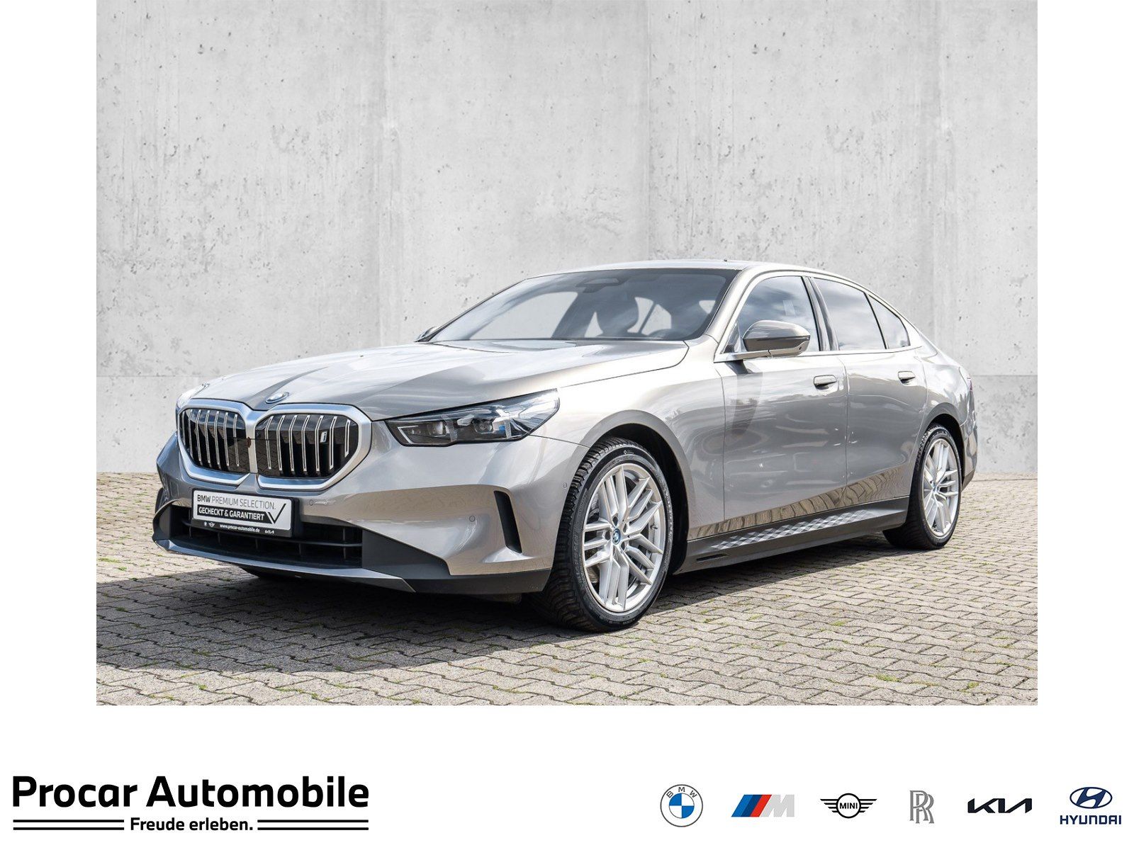 BMW i5 eDrive40 Limousine AHK DA Prof. LED PA+ LED D foto 1