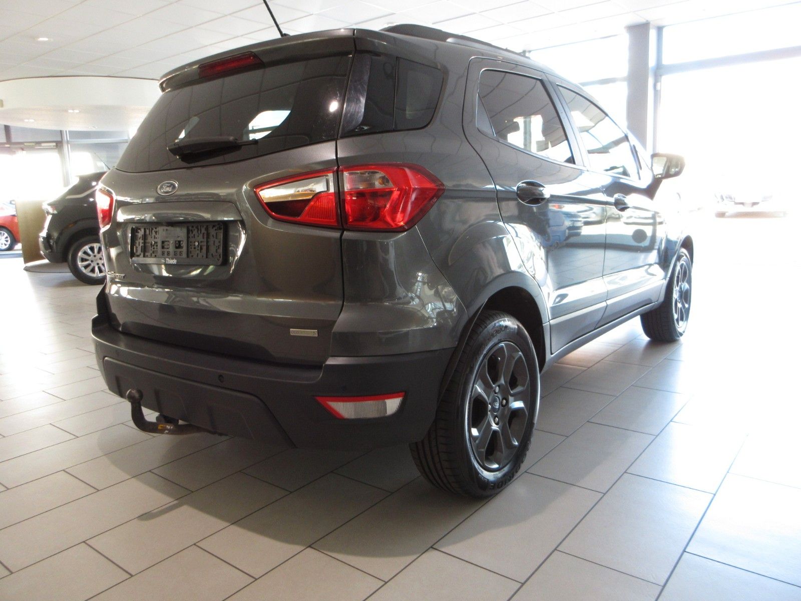 Fahrzeugabbildung Ford EcoSport Cool & Connect SHZ/LHZ/AHK/NAVI