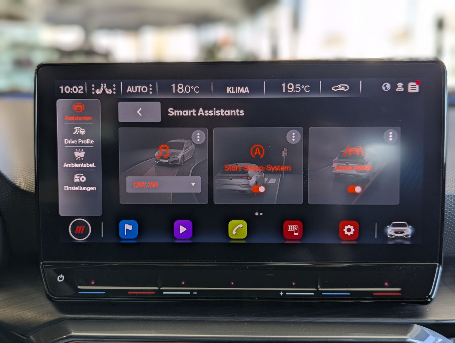 Fahrzeugabbildung CUPRA Leon 1.5 TSI DSG ACC Full-Link Matrix Navi Cam
