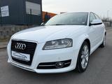 Audi A3 Sportback 1.6 TDI Ambition*NAVI*TEMPO*SHZ*TEL - Audi A3 aus 2011: Ambition
