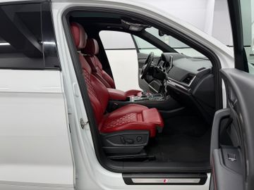 Audi SQ5 - 12