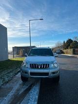 Toyota Land Cruiser 3.0 D-4D, AUTOMATIC - gebrauchte Toyota Land Cruiser aus dem Jahr 2005