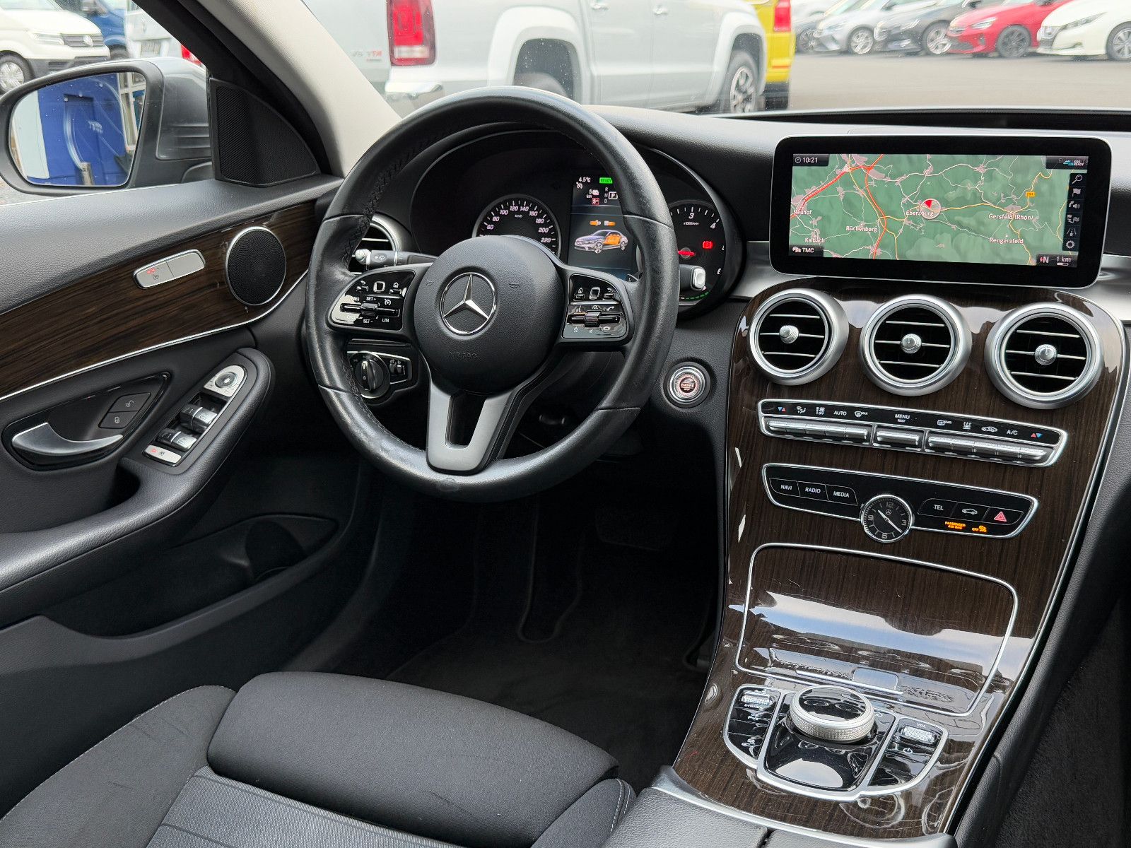 Fahrzeugabbildung Mercedes-Benz C 300de Limo Avantgarde Hybrid 9G DAB GRA Navi