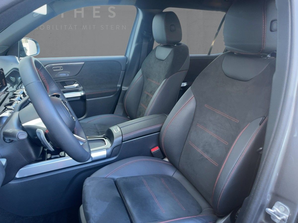 Fahrzeugabbildung Mercedes-Benz GLB 220 d 4M AMG/Night/Kamera/AHK