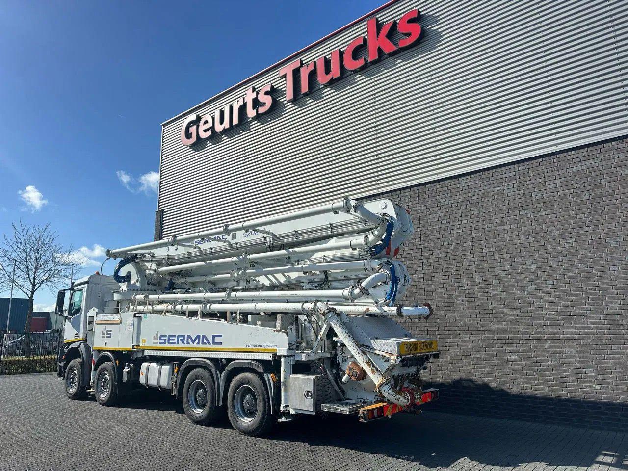 Mercedes-Benz Arocs 4451 8X4 + SERMAC 5Z42 BETONPOMP/BETONPUMP