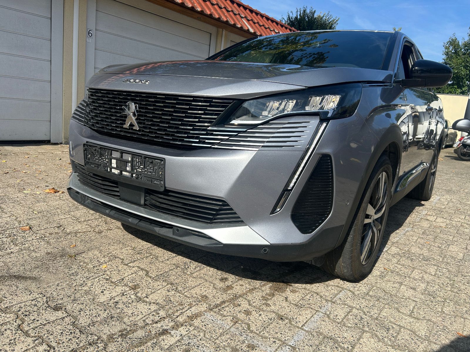 Peugeot 3008 Hybrid4 300 Allure Pack ALLRAD LED KAMERA
