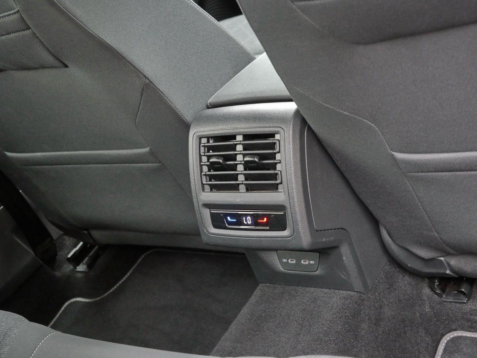 Volkswagen Golf Variant Life 2.0 TDI AHK*LED*Digital*, миниатюра 17