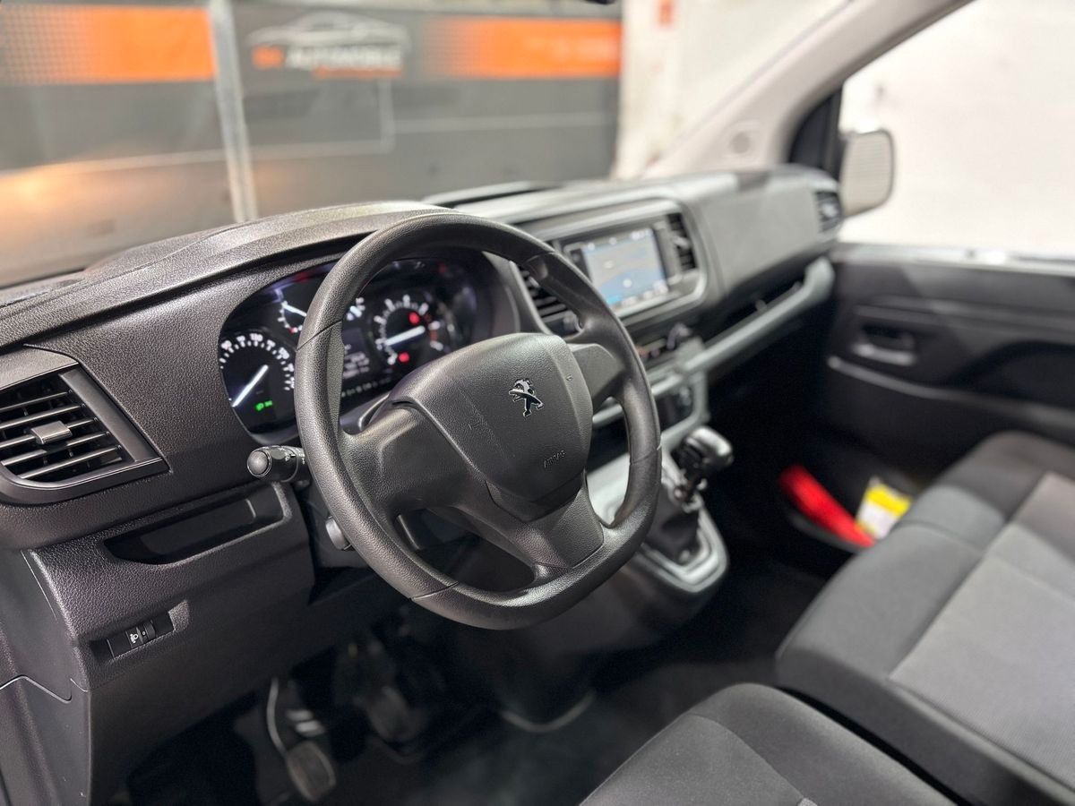 Fahrzeugabbildung Peugeot Expert 2.0 D KASTEN #Klima#PDC#Kamera#Tempomat