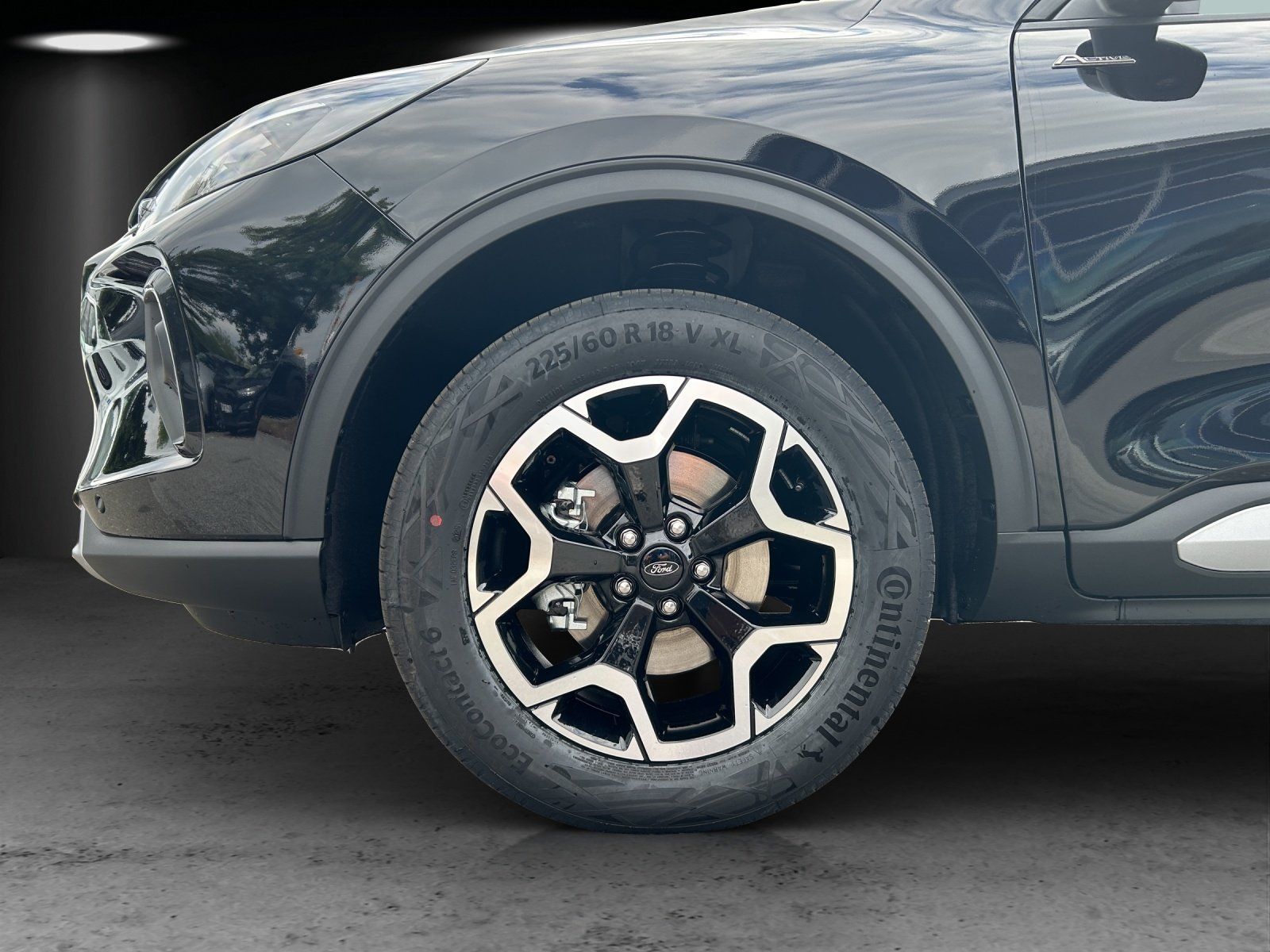 Fahrzeugabbildung Ford Kuga 2,5 Active Fullhybrid Automatik