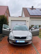 Skoda Octavia 1.2 TSI Family Combi *AHK*+*2x4 Reifen* - Skoda Octavia Family