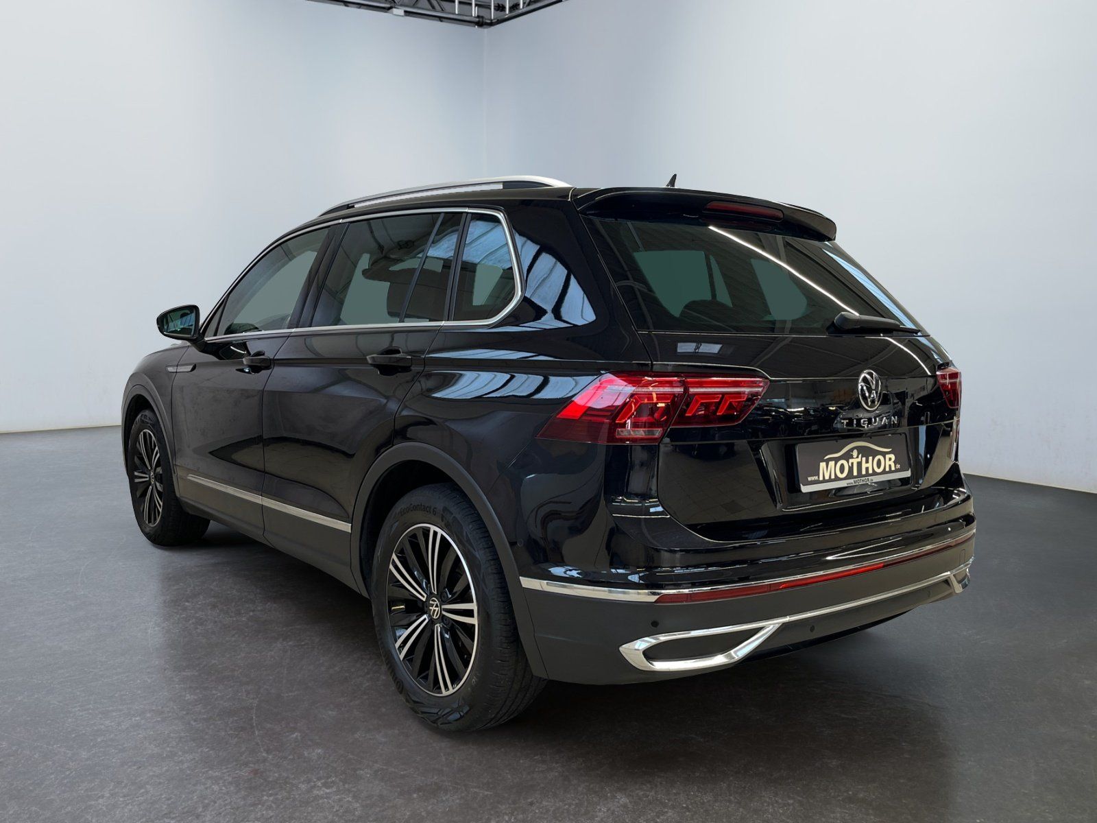 Volkswagen Tiguan Elegance 2.0TDI DSG 360°Kamera Navi ACC foto 4