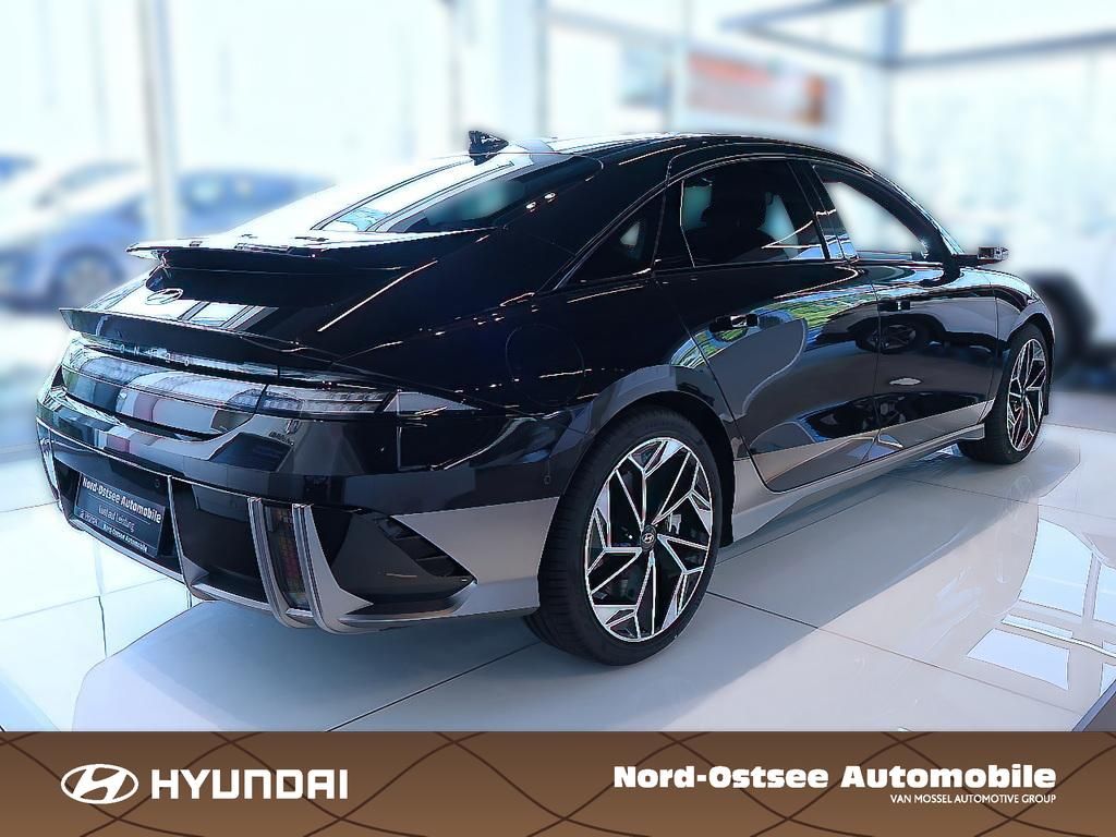 Fahrzeugabbildung Hyundai IONIQ 6 UNIQ Glasdach dig. Außenspiegel 20''LM