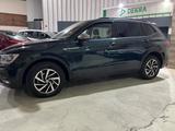 Volkswagen Tiguan Allspace Trendline - mit Diesel-Antrieb: Grün, Geländewagen