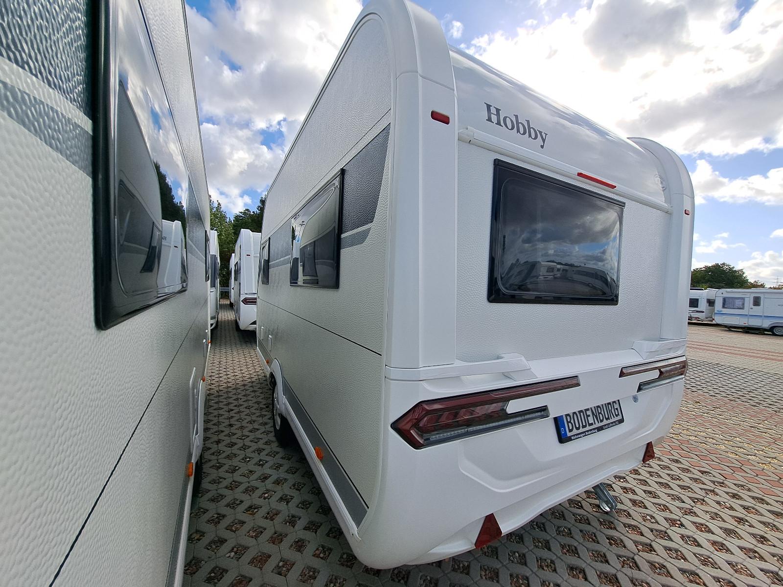 Hobby 390 SF ONTOUR MODELL 2026 BUGFENSTER AUFLASTUNG