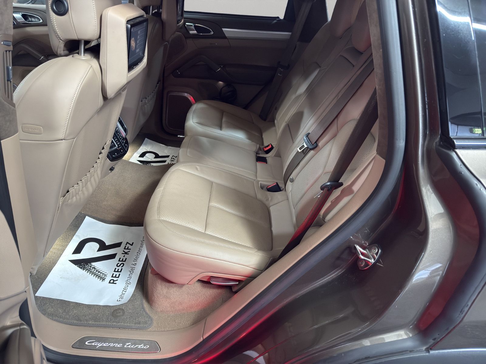 Porsche Cayenne Turbo Voll. Burmester AHK uvm. foto 13