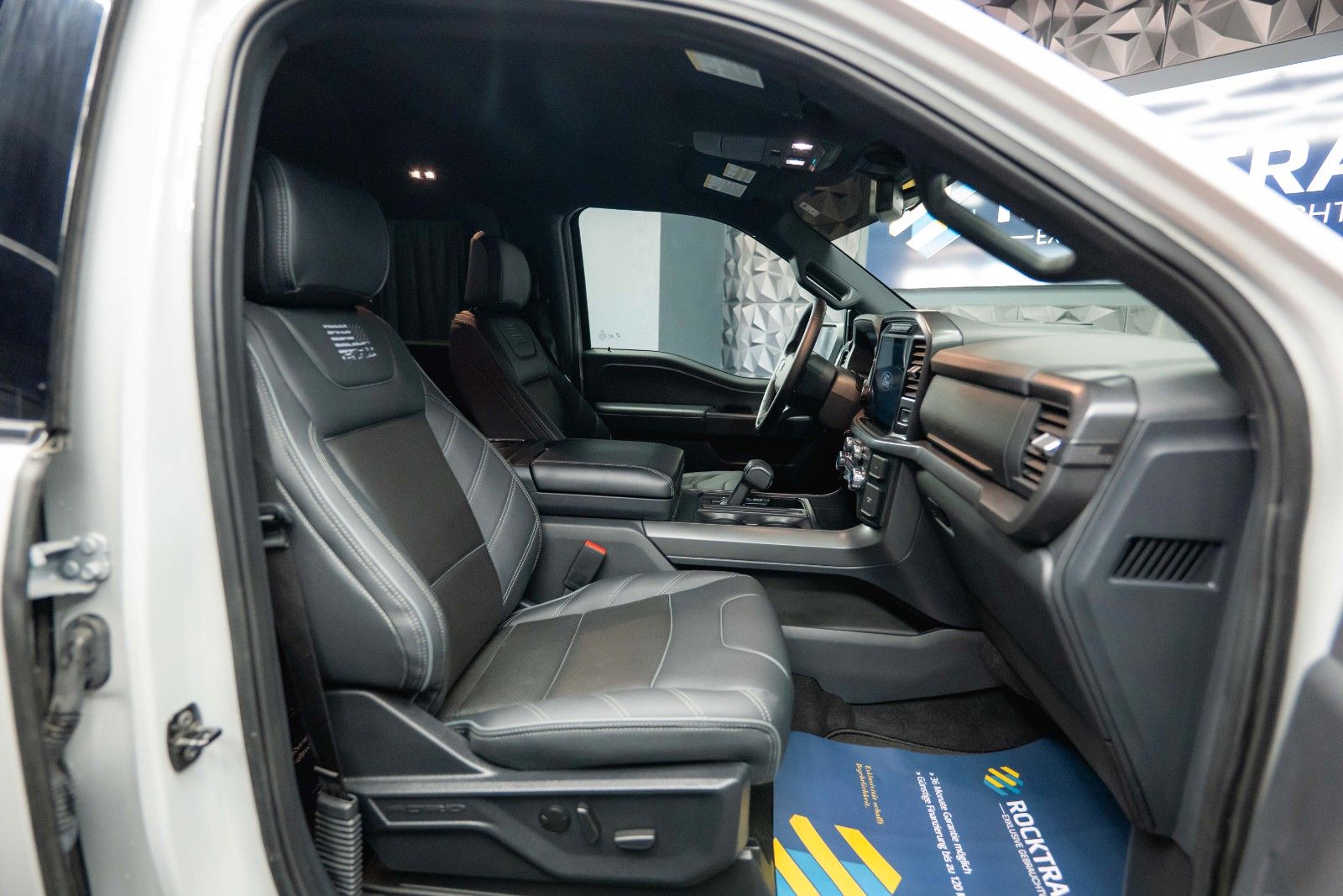 Fahrzeugabbildung Ford F150 3.5L V6 PowerBoost RAPTOR Twin-Turbo 4x4