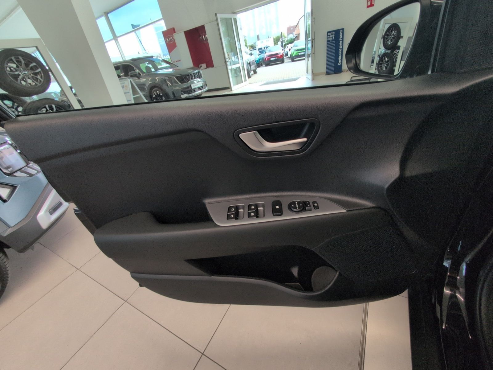 KIA Stonic  1.0 T-GDI 100 48V DCT GT-Line Technologie – Bild 36