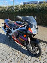 Yamaha FZR 600R - YAMAHA FZR 600