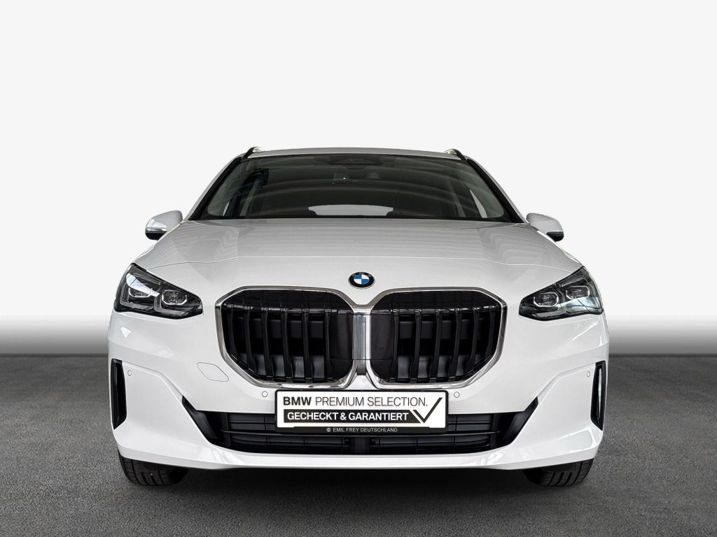 BMW 220 Active Tourer - Bild 4