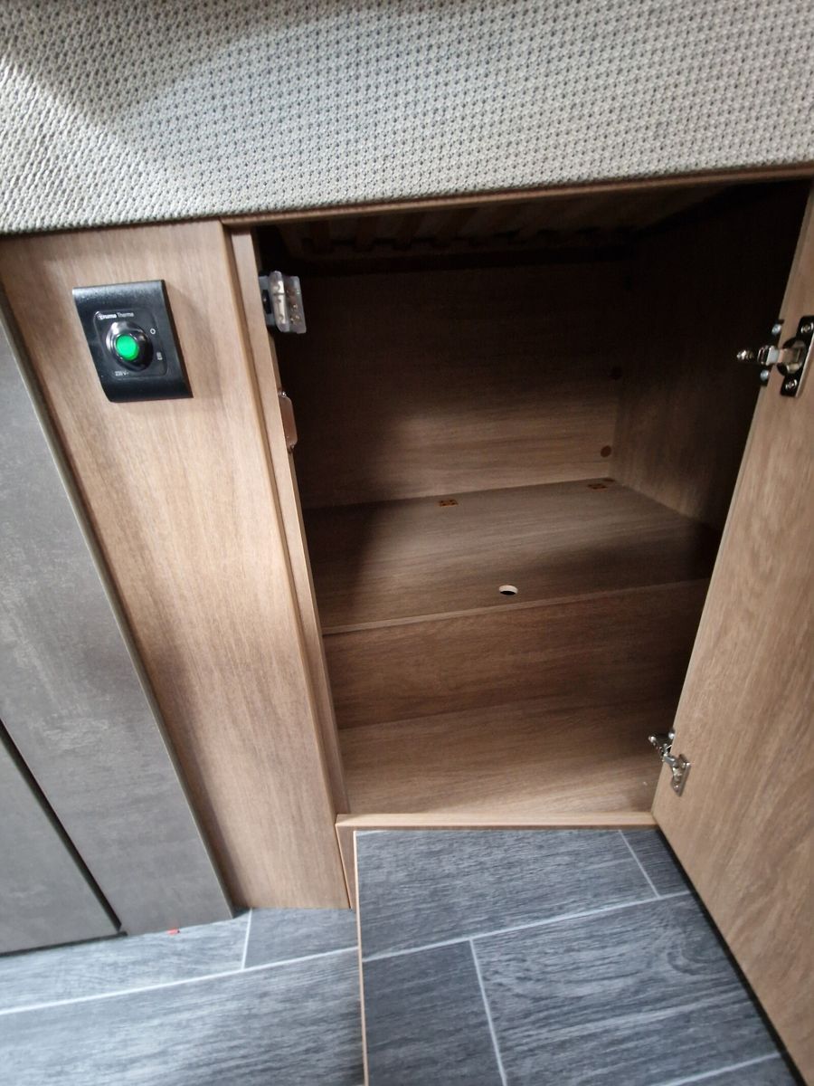 Fahrzeugabbildung Tabbert Senara 460E 2.3 Autark-Paket, Fahrradträger uvm!