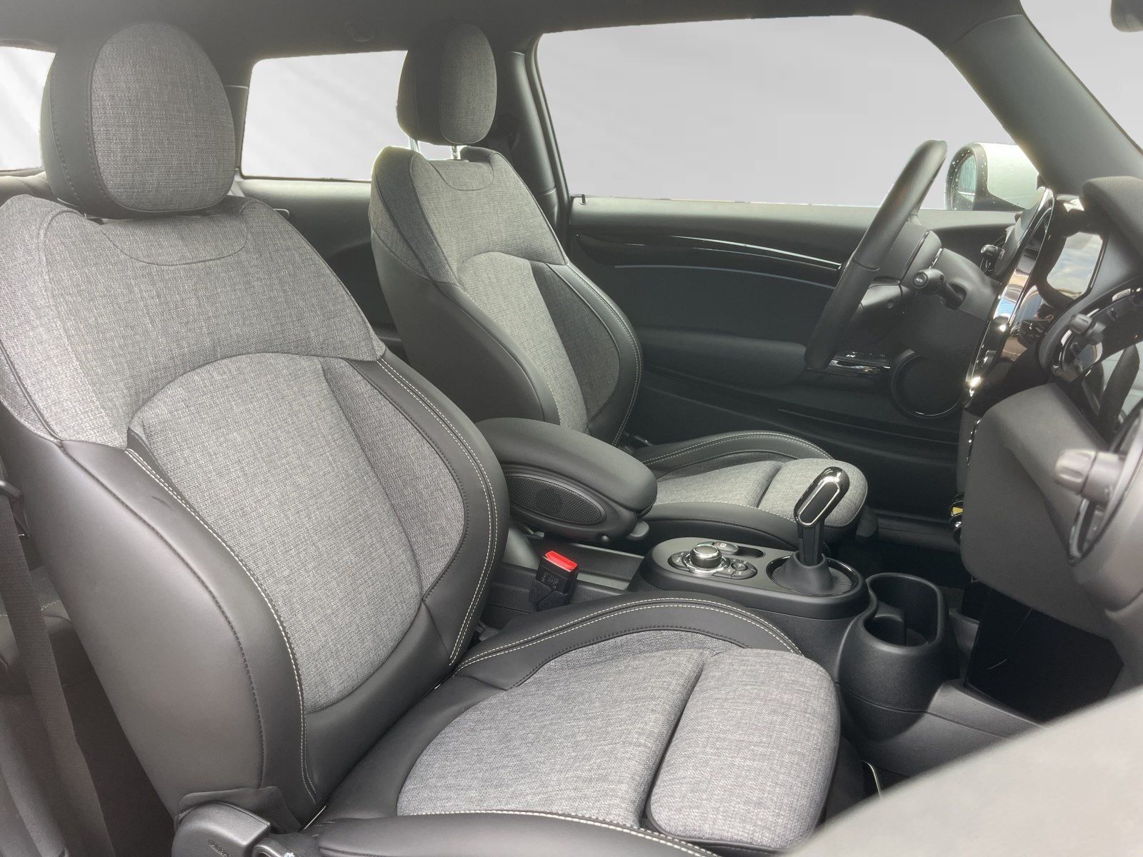 MINI Cooper SE - Bild 9