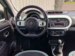 Fahrzeugabbildung Renault Twingo La Parisienne Klimaautomatik Faltdach
