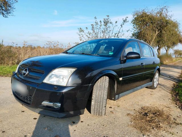 Opel Signum 3.2 Liter V6