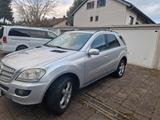 Mercedes-Benz ML 320 CDI 4MATIC - - Mercedes-Benz ML 320: Cdi 4matic