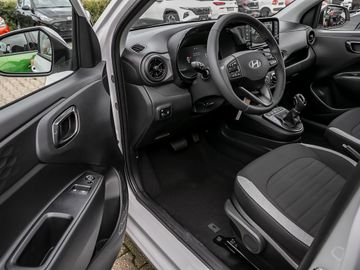 Hyundai i10 1.0 Trend Navi Spurhalteassistent Kamera