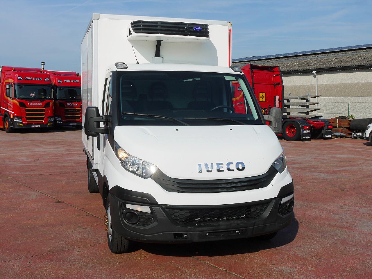 Iveco 35C14 DAILY KUHLKOFFER CARRIER XARIOS 350 LBW