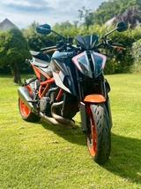KTM 1290 Super Duke R,, Quickshifter, VB - KTM Motorräder in Berlin