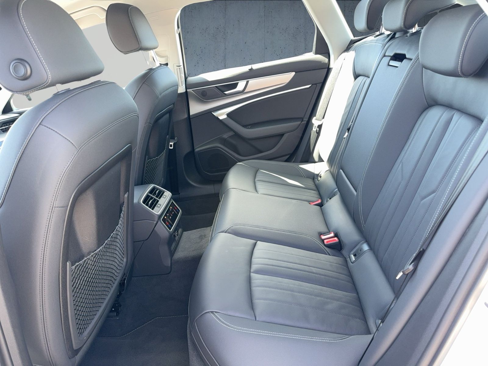 Audi A6 - Bild 13