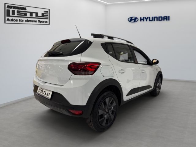Fahrzeugabbildung Dacia Sandero III Stepway Expression 1.0 TCe 90 Klima